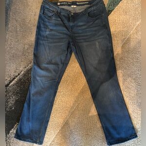 slightly distressed XL premium jeans